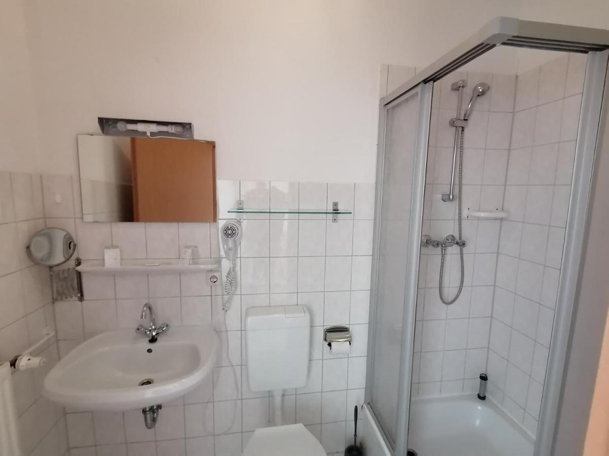 Landhotel Storchenkrug Ruhstadt Luaran gambar